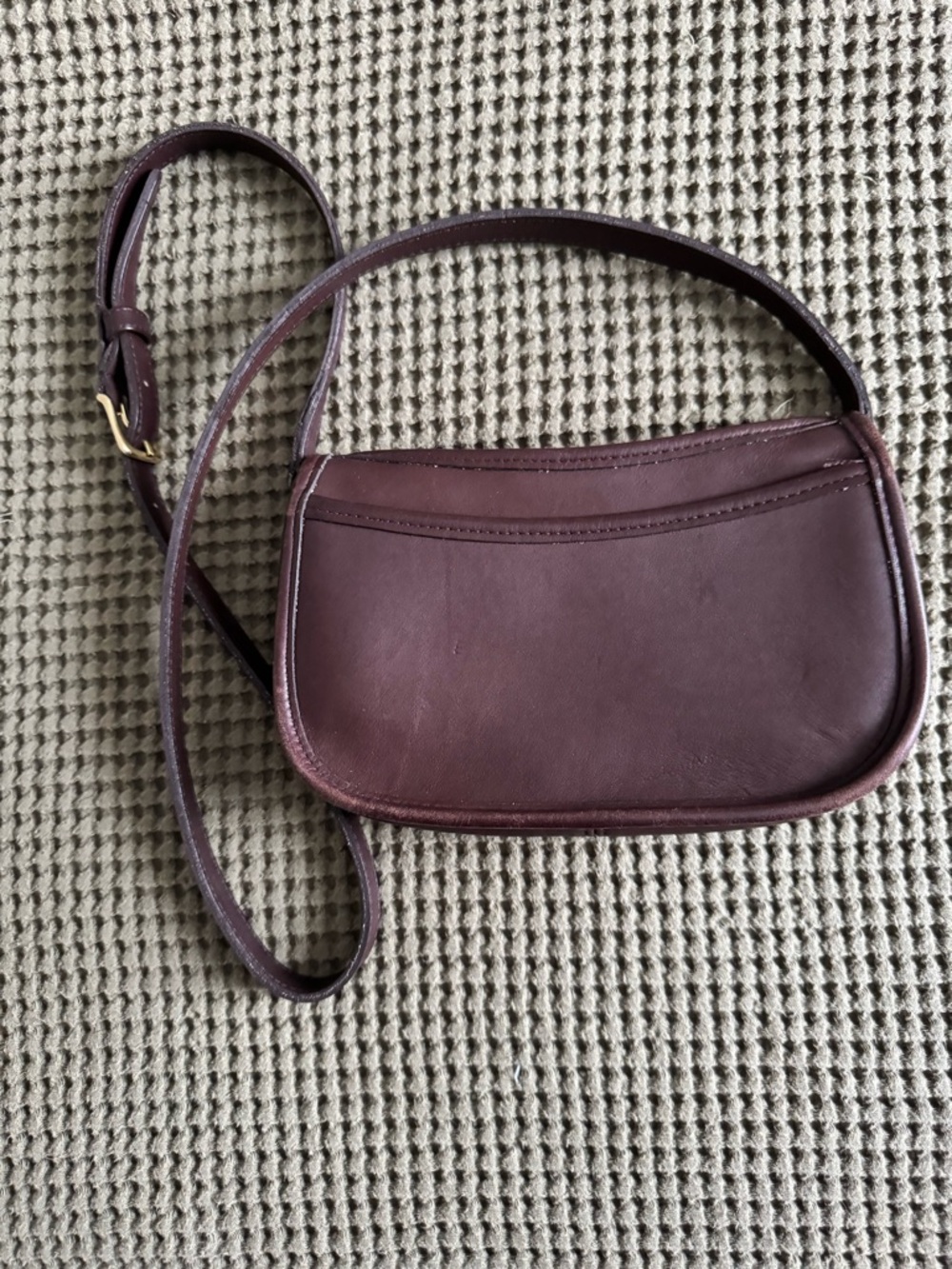 Vintage COACH Legacy “Wendie” Brown Leather Crossbody